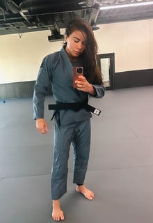 Claudia Gadelha feet photo thumbnail