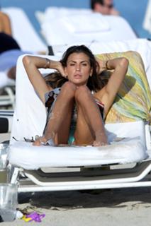 Claudia Galanti feet photo 1