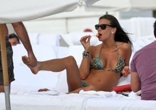 Claudia Galanti feet photo 18