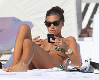 Claudia Galanti feet photo 13