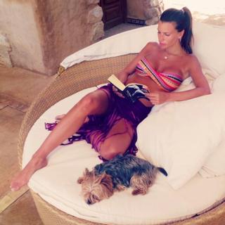 Claudia Galanti feet photo 6