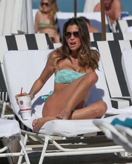 Claudia Galanti feet photo 14
