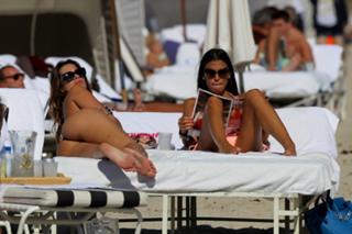 Claudia Galanti feet photo 2