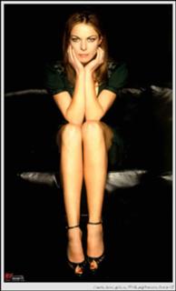 Claudia Gerini feet photo thumbnail