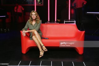 Claudia Gerini feet photo thumbnail