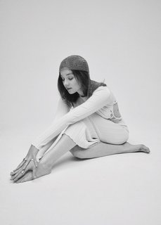 Claudia Jessie feet photo 9