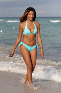 Claudia Jordan feet photo thumbnail