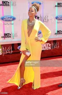 Claudia Jordan feet photo thumbnail