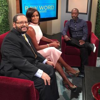 Claudia Jordan feet photo thumbnail