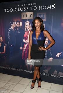 Claudia Jordan feet photo thumbnail