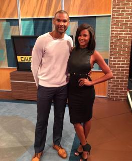 Claudia Jordan feet photo thumbnail