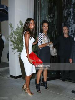 Claudia Jordan feet photo thumbnail