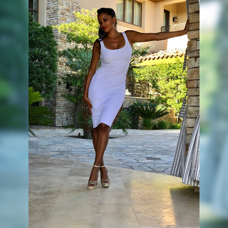 Claudia Jordan feet photo thumbnail