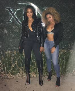 Claudia Jordan feet photo thumbnail