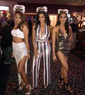 Claudia Jordan feet photo thumbnail