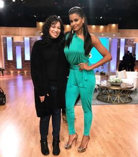 Claudia Jordan feet photo thumbnail