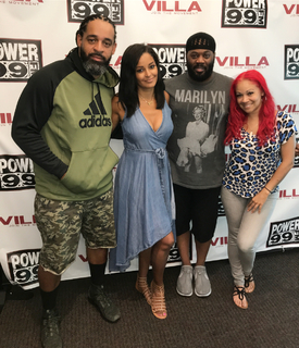 Claudia Jordan feet photo thumbnail