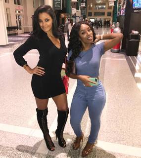 Claudia Jordan feet photo thumbnail