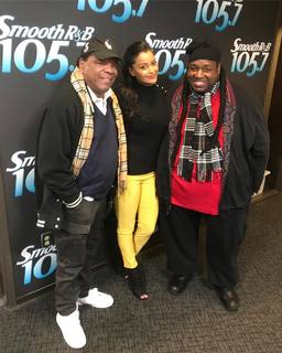 Claudia Jordan feet photo thumbnail