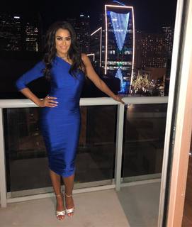 Claudia Jordan feet photo thumbnail