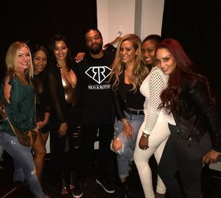 Claudia Jordan feet photo thumbnail