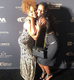 Claudia Jordan feet photo thumbnail