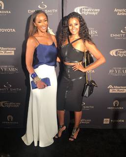 Claudia Jordan feet photo thumbnail