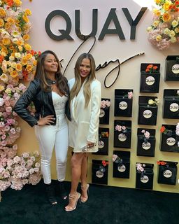 Claudia Jordan feet photo thumbnail