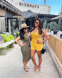 Claudia Jordan feet photo thumbnail