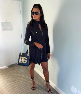 Claudia Jordan feet photo thumbnail