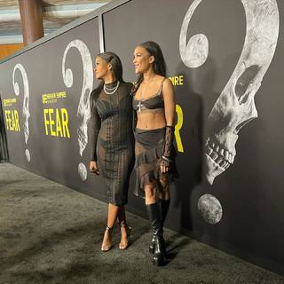 Claudia Jordan feet photo thumbnail