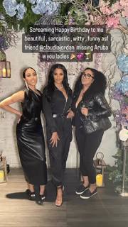 Claudia Jordan feet photo thumbnail