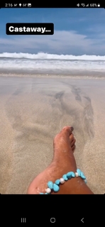 Claudia Jordan feet photo thumbnail