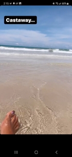 Claudia Jordan feet photo thumbnail