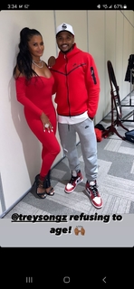 Claudia Jordan feet photo thumbnail