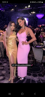 Claudia Jordan feet photo thumbnail