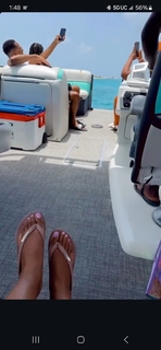 Claudia Jordan feet photo thumbnail