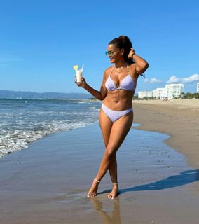 Claudia Jordan feet photo 6