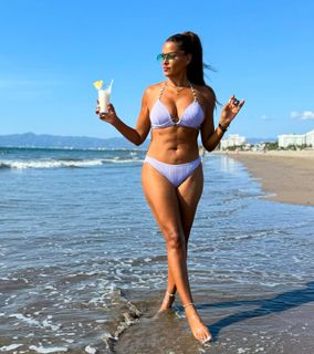 Claudia Jordan feet photo 3