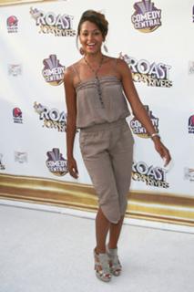 Claudia Jordan feet photo thumbnail