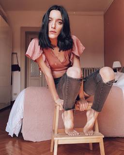 Claudia Lagona feet photo 9