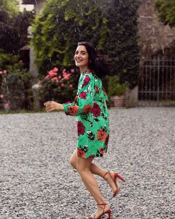 Claudia Lagona feet photo 2
