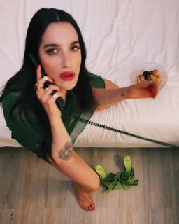 Claudia Lagona feet photo 6