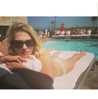Claudia Lee feet photo 2