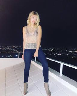 Claudia Lee feet photo 19