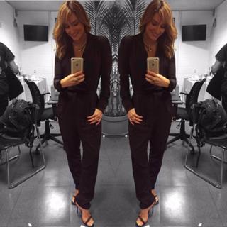 Claudia Leitte feet photo thumbnail