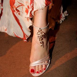 Claudia Leitte feet photo thumbnail