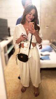 Claudia Leitte feet photo thumbnail