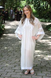 Claudia Leitte feet photo thumbnail