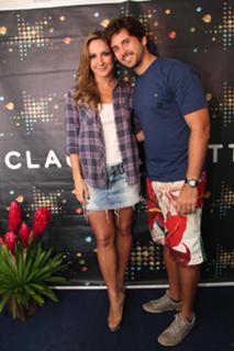 Claudia Leitte feet photo thumbnail